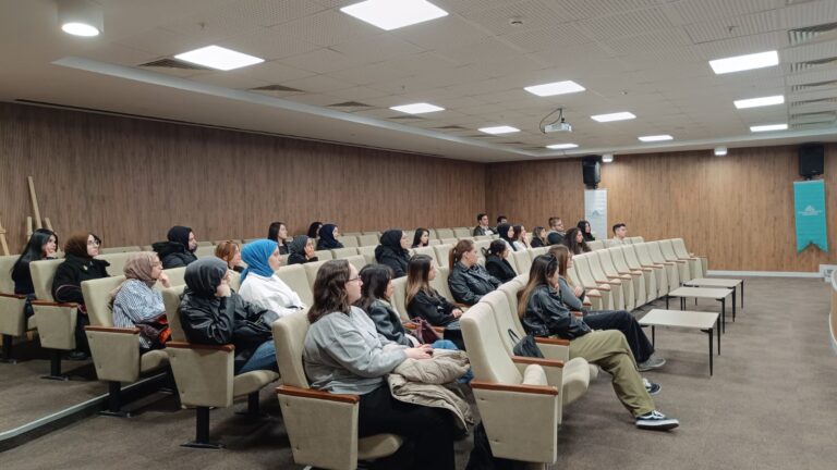 İŞKUR Gençlik Programı Kapsamında Öğrencilerimiz Kütüphanelerimizde Çalışmaya Başladı